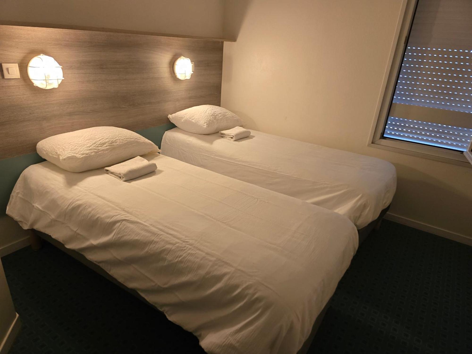Brit Hotel Essentiel Poitiers Gare Du Futuroscope Jaunay-Clan Luaran gambar