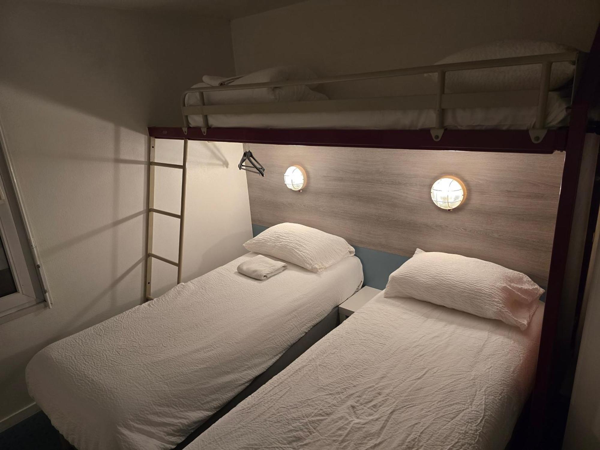 Brit Hotel Essentiel Poitiers Gare Du Futuroscope Jaunay-Clan Luaran gambar