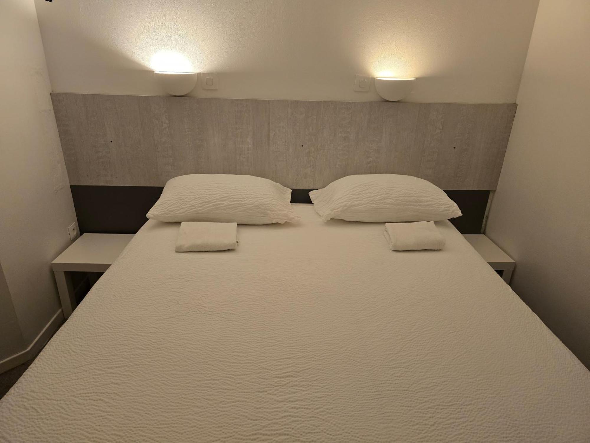 Brit Hotel Essentiel Poitiers Gare Du Futuroscope Jaunay-Clan Luaran gambar